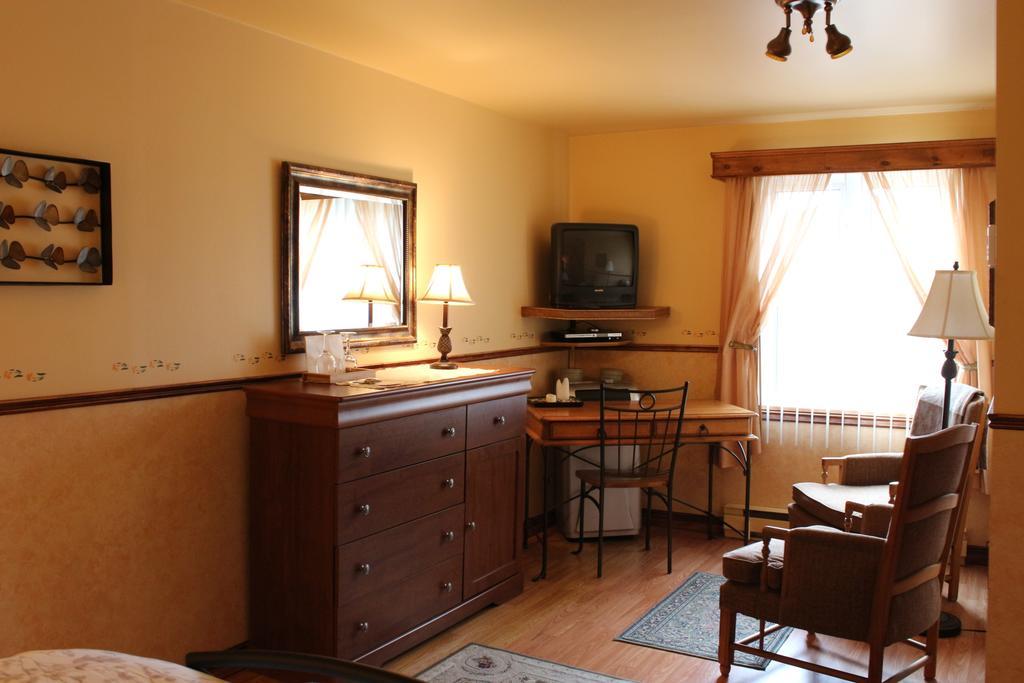 La Maison Dufour & Bouchard Acomodação com café da manhã La Malbaie Exterior foto
